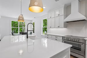Catawba Cove Dr-S0105-025.jpg