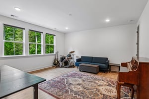 Catawba Cove Dr-S0105-056.jpg