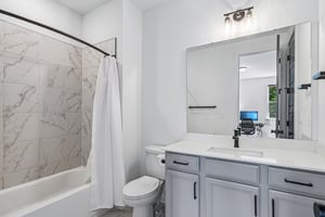 Catawba Cove Dr-S0105-064.jpg