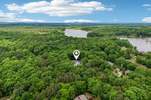 Catawba Cove Dr-S0105-104.jpg