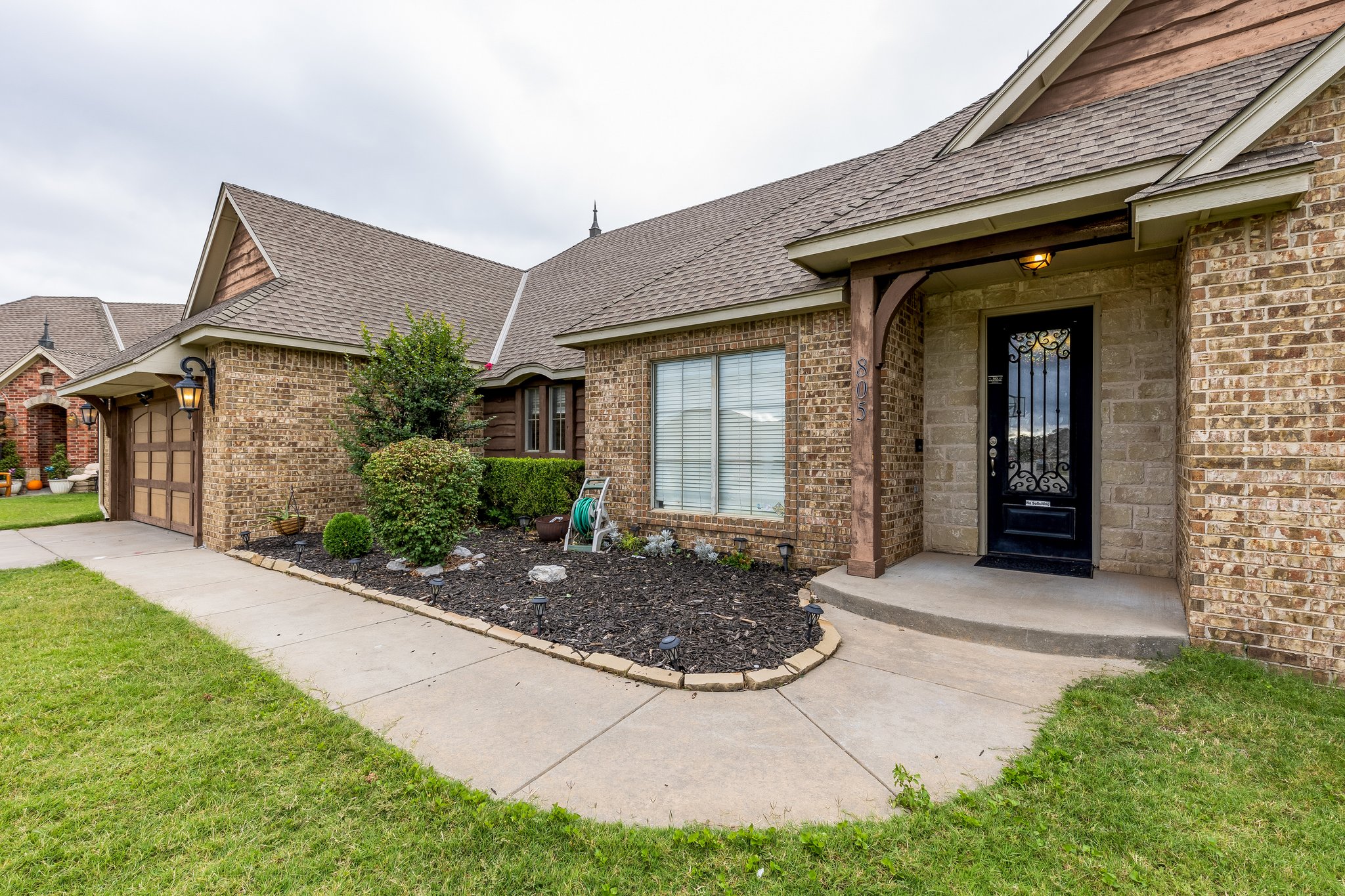 805 Brian Ct_006.jpg