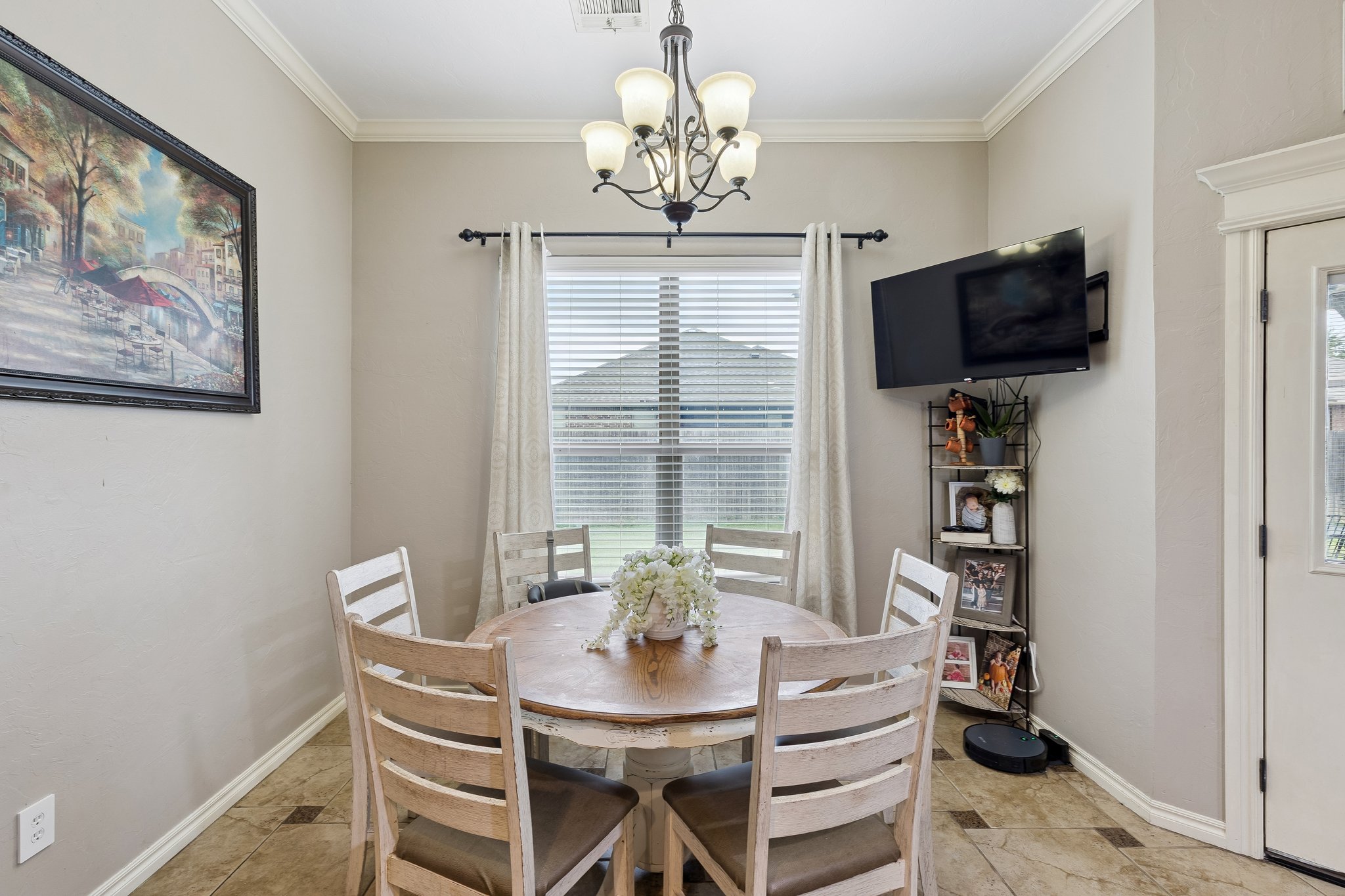 805 Brian Ct_018.jpg
