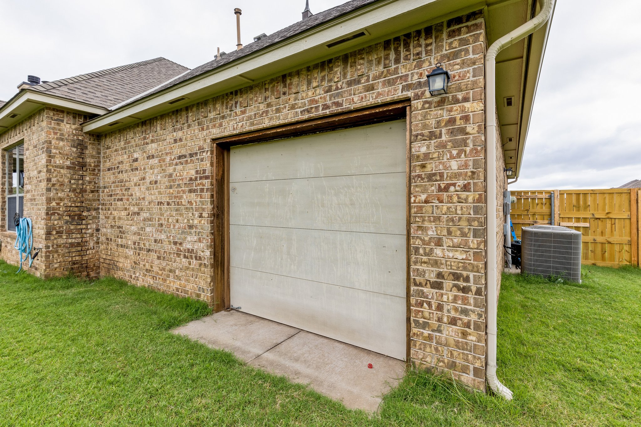 805 Brian Ct_042.jpg
