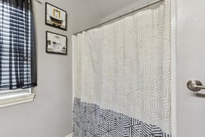 805 Brian Ct_032.jpg