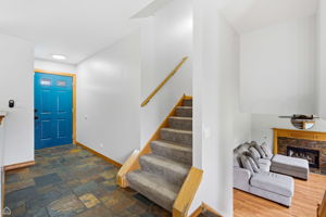 805 Cougar Ln - Kacper Jastrzebski_CHP2025_011