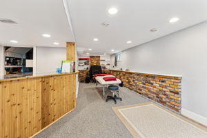 16_Interior