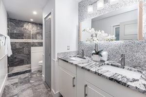 Owners Bathroom