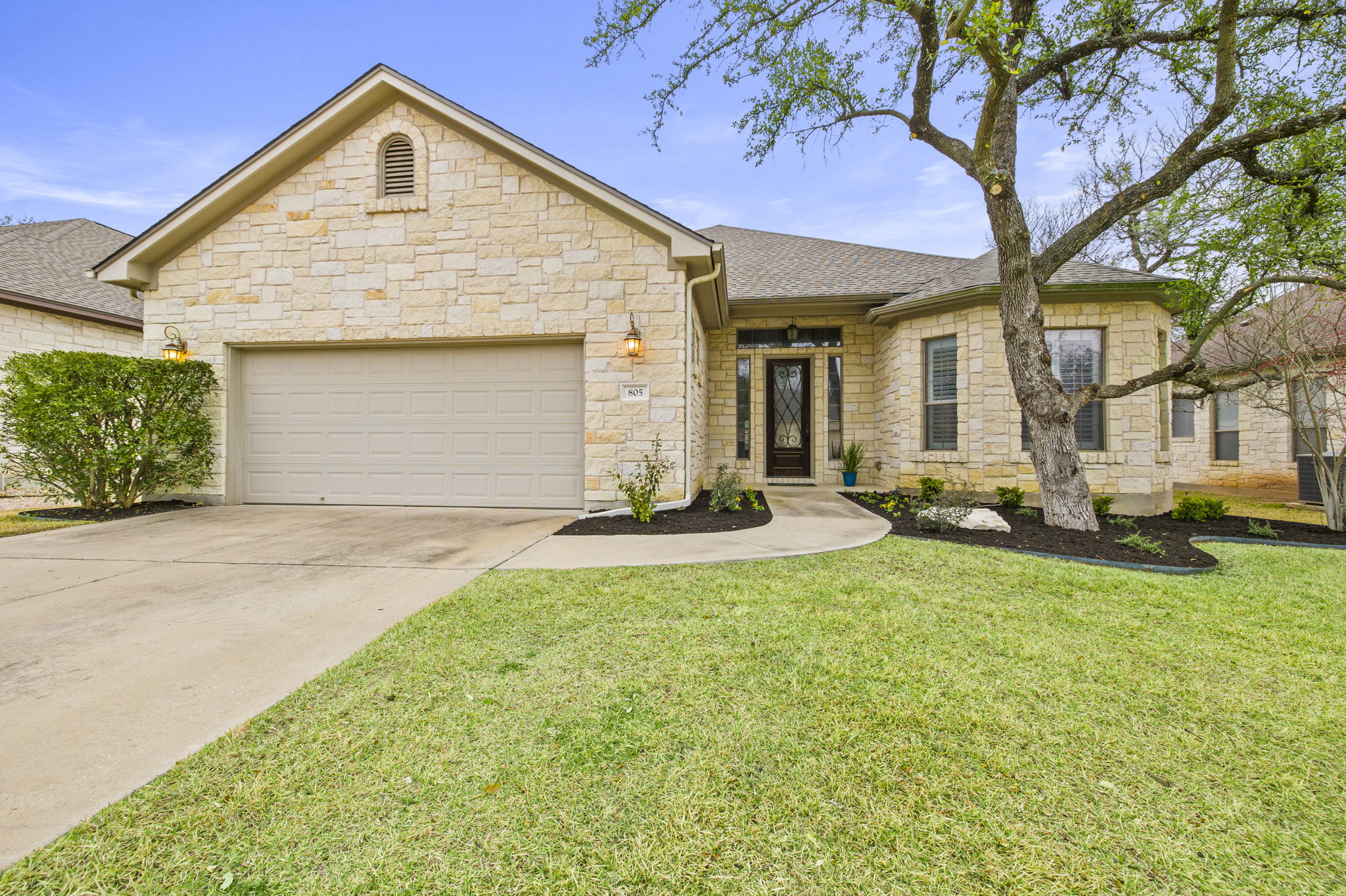 805 Heritage Oaks Bend, Georgetown, TX 78633, USA Photo 2