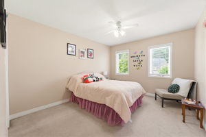  Photo 31