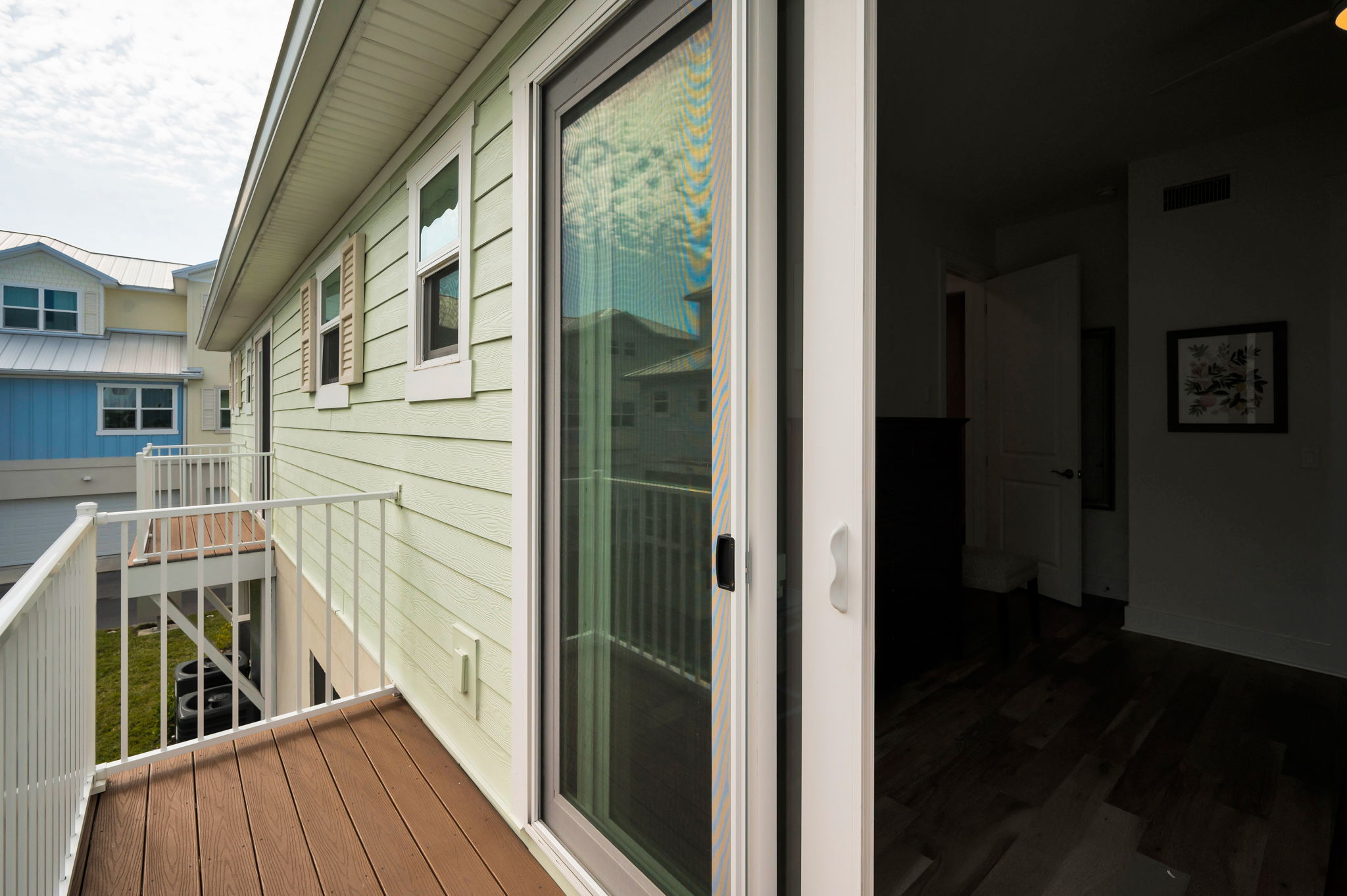 Main Level Bedroom Balcony2