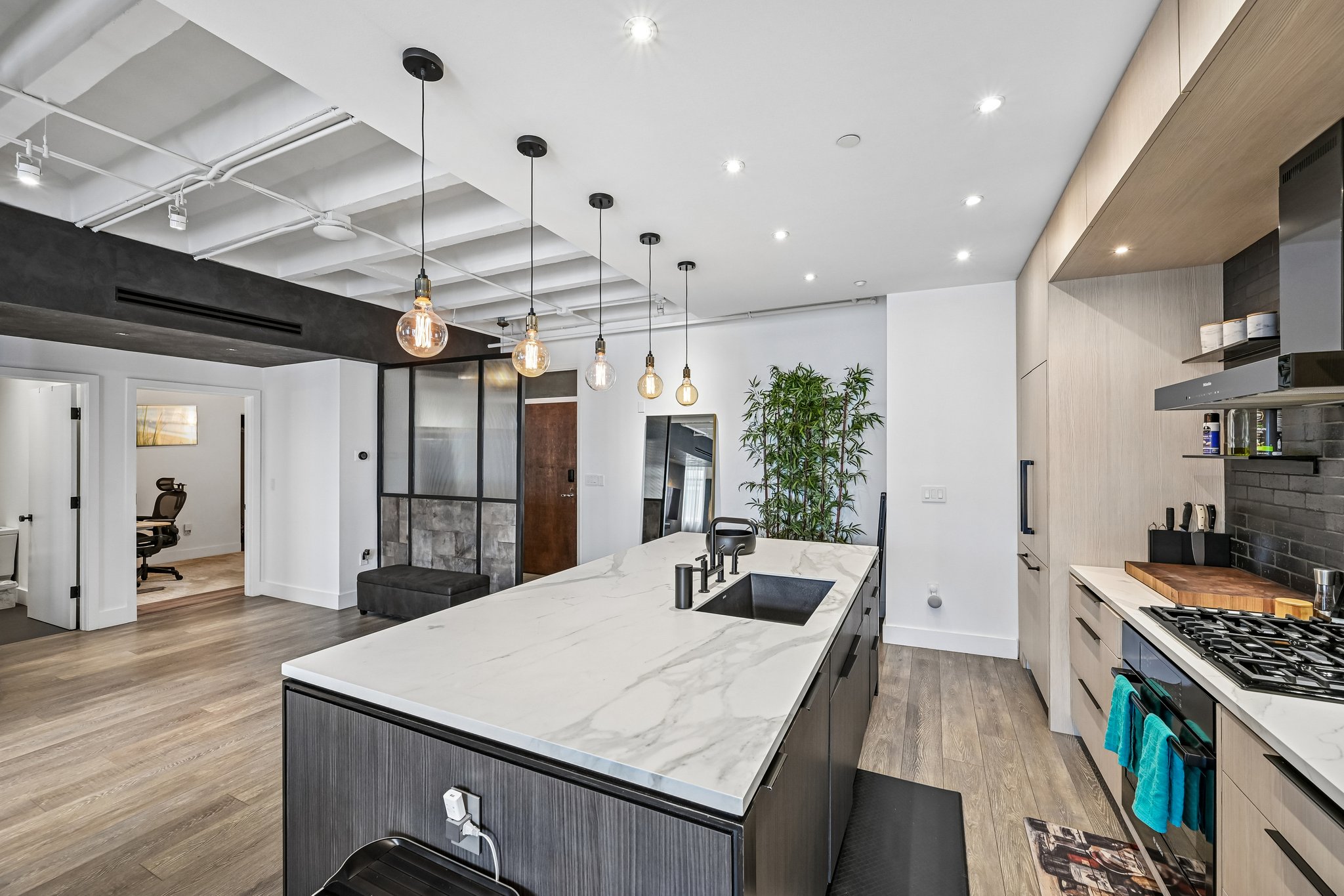 Peachtree St NE unit 501-S3107-012.jpg
