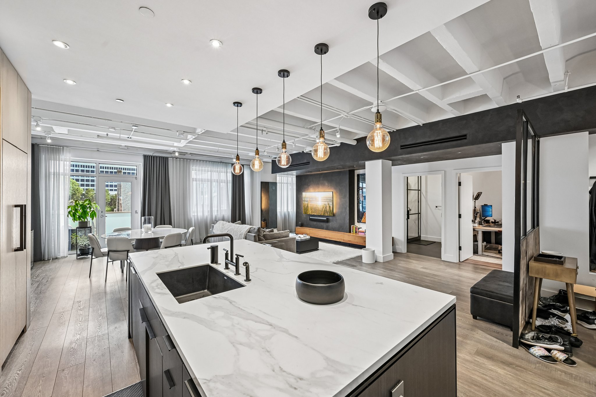 Peachtree St NE unit 501-S3107-014.jpg