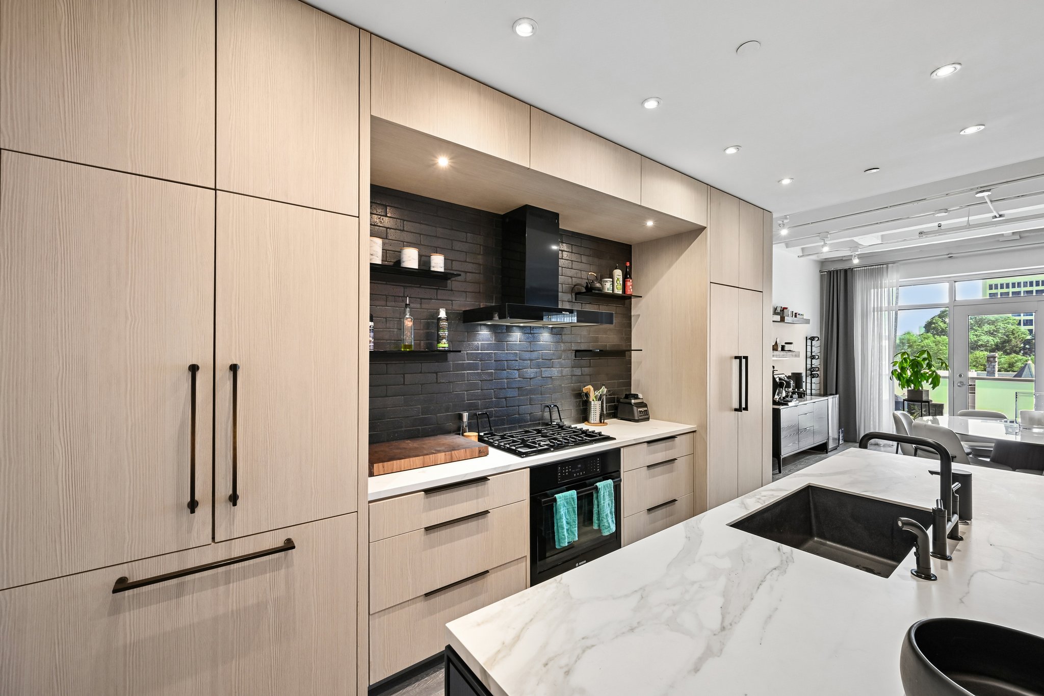 Peachtree St NE unit 501-S3107-015.jpg