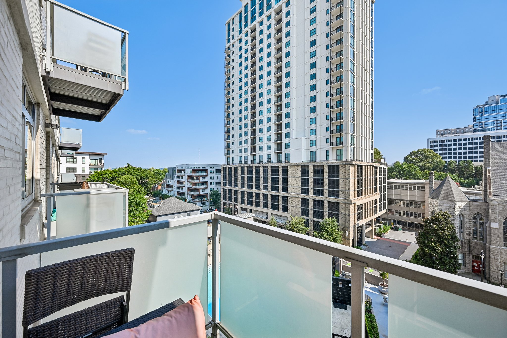 Peachtree St NE unit 501-S3107-035.jpg