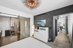 Peachtree St NE unit 501-S3107-029.jpg