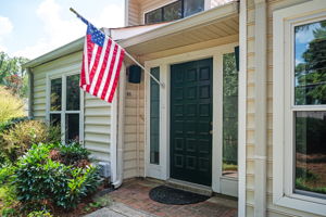  Photo 0