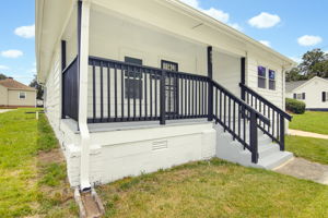 805 W Horah St-4