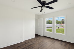 805 W Horah St-16