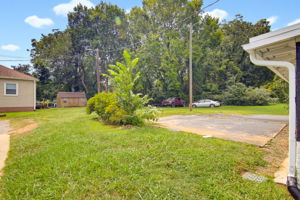 805 W Horah St-27