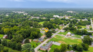 805 W Horah St-38