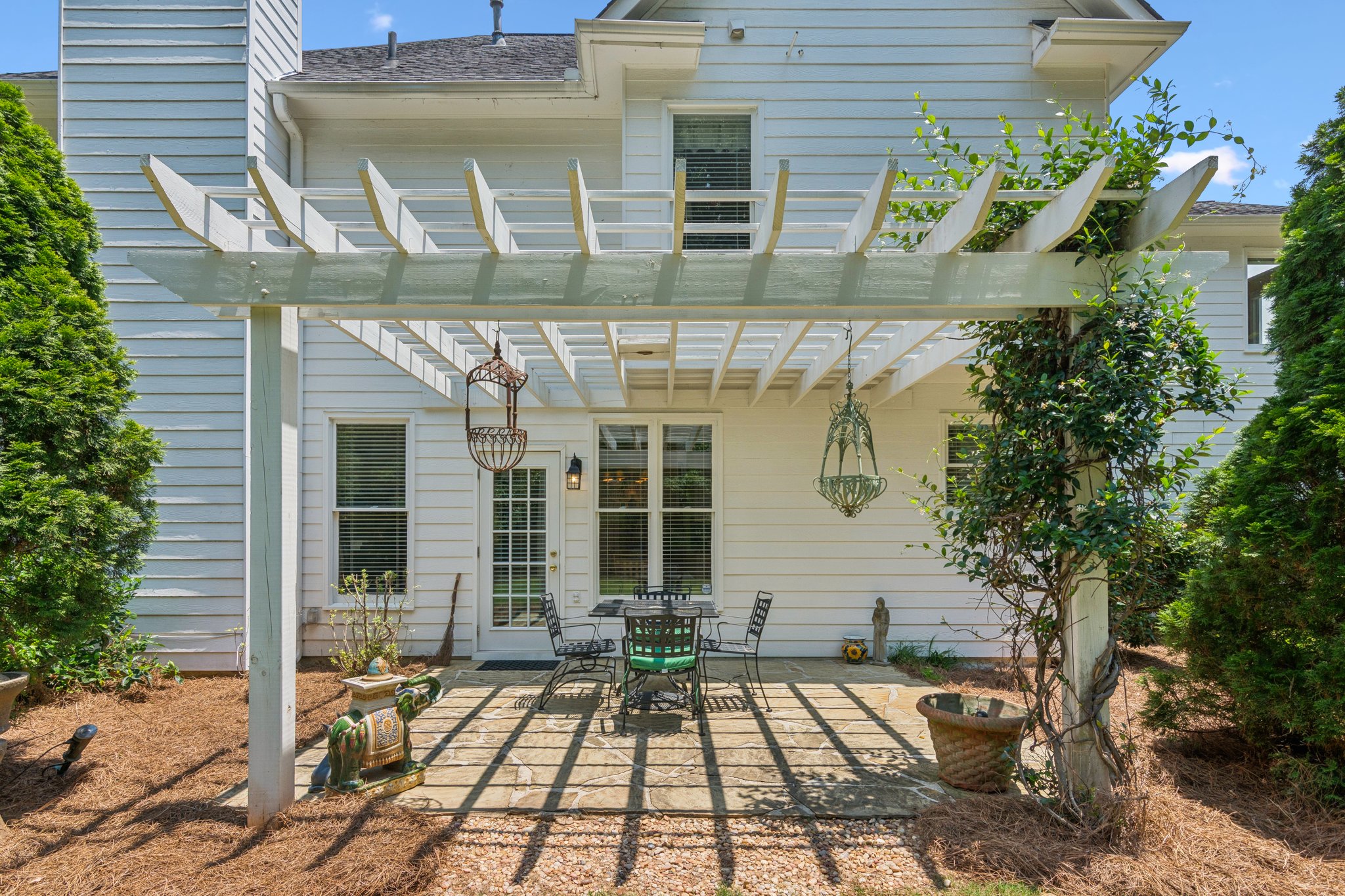 Local_Flavor_Films-805_Yosemite_Dr_NW_Suwanee_GA-251.jpg