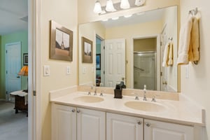 Local_Flavor_Films-805_Yosemite_Dr_NW_Suwanee_GA-231.jpg
