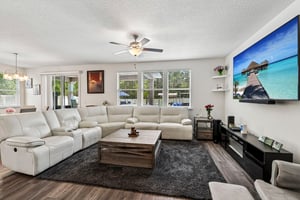 Guild Wy-S1205-008.jpg