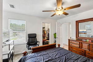 Guild Wy-S1205-034.jpg