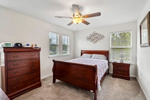 Guild Wy-S1205-035.jpg