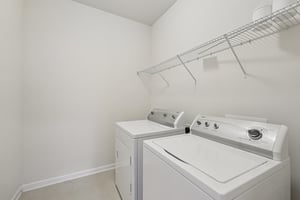 Asher Chase Trl-S0208-030.jpg