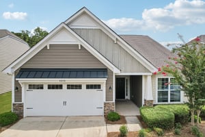 Asher Chase Trl-S0208-050.jpg