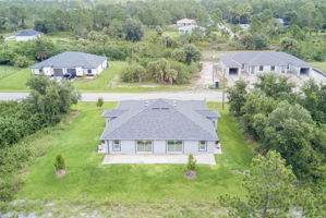  Photo 40