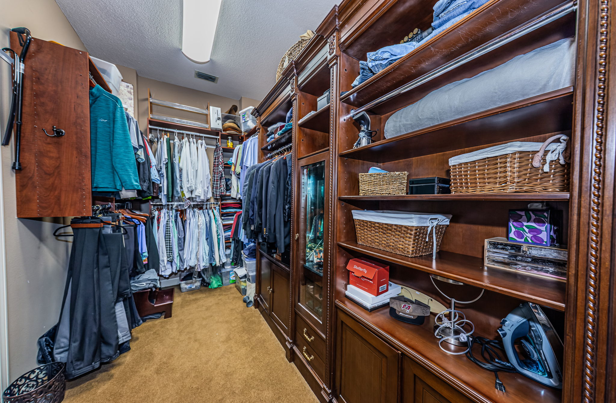 Main Level Master Bedroom Walk-in Closet1a