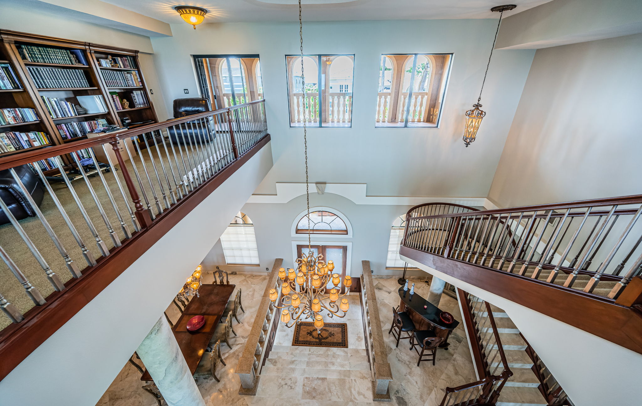 Upper Level Loft16 View