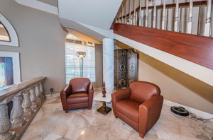 Main Level Sitting Room1