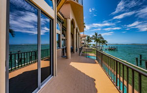 Balcony15