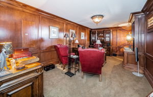 Upper Level Office10a