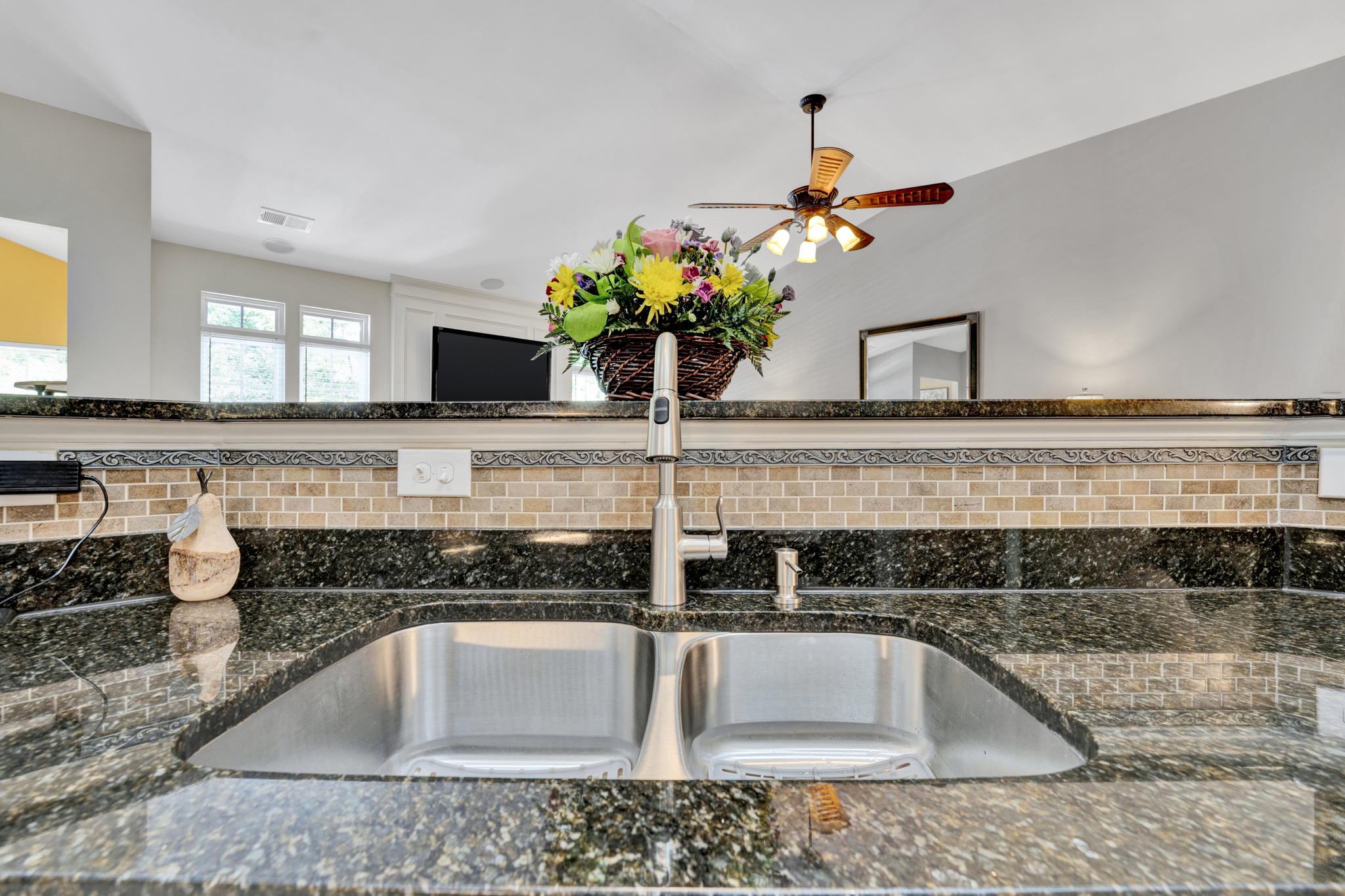 806 Hartscove Ct, Boiling Springs, SC 29316, USA Photo 51