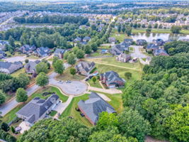 806 Hartscove Ct, Boiling Springs, SC 29316, USA Photo 12