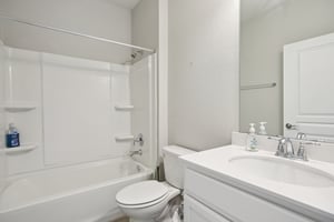 Holiday Creek Ln-1206-018.jpg