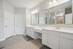 Holiday Creek Ln-1206-031.jpg