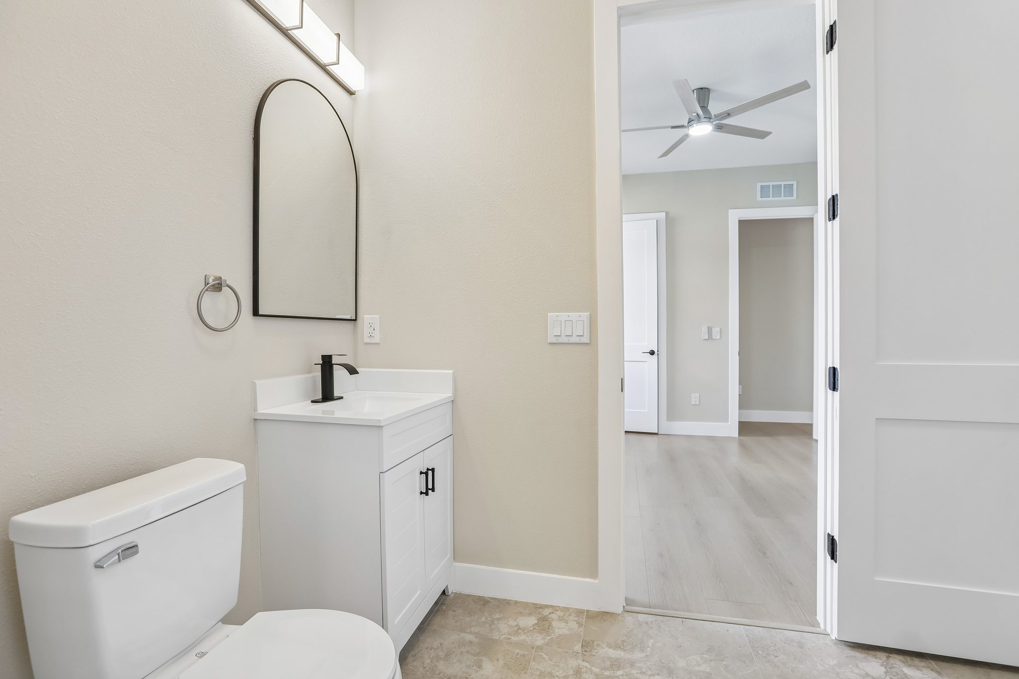 Lamont Pl-S2909-037.jpg