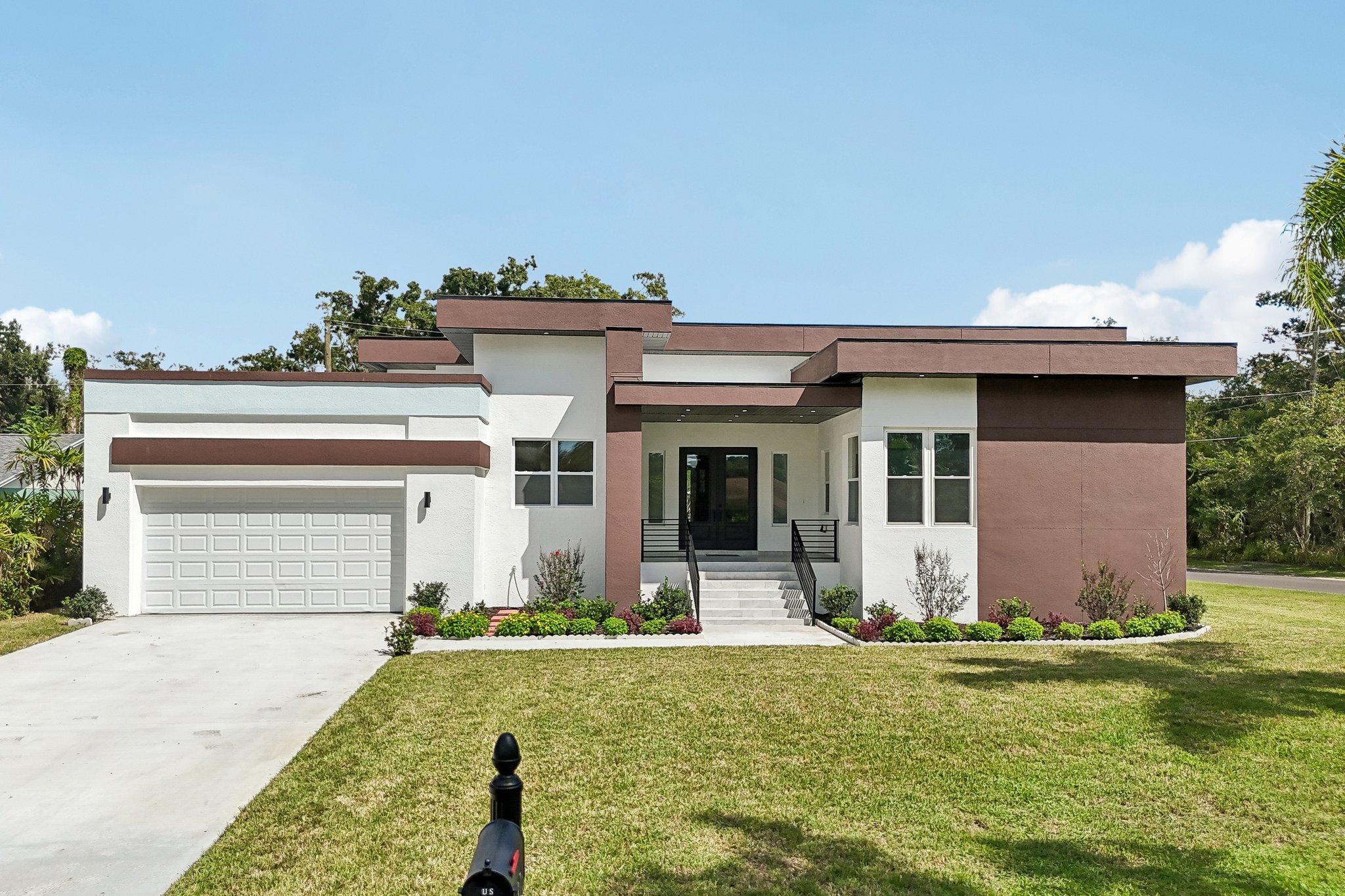 Lamont Pl-S2909-047.jpg