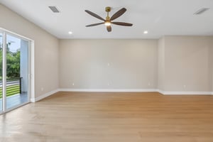 Lamont Pl-S2909-009.jpg
