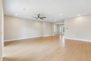 Lamont Pl-S2909-010.jpg