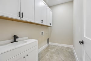 Lamont Pl-S2909-020.jpg