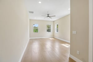 Lamont Pl-S2909-028.jpg
