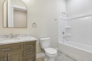 Lamont Pl-S2909-033.jpg