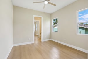 Lamont Pl-S2909-039.jpg