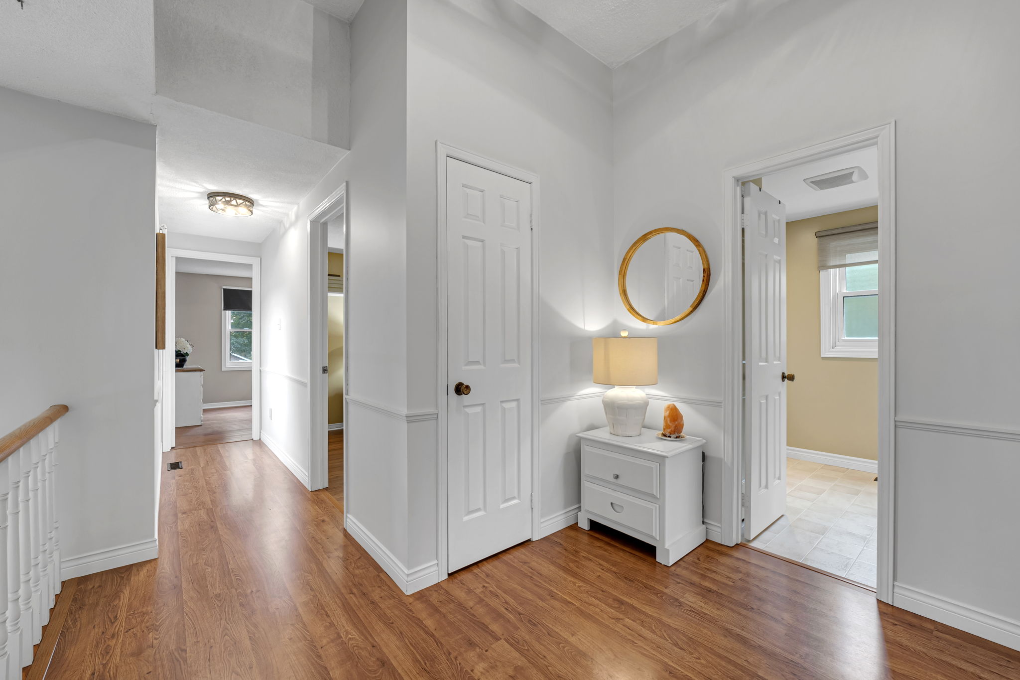  Photo 24